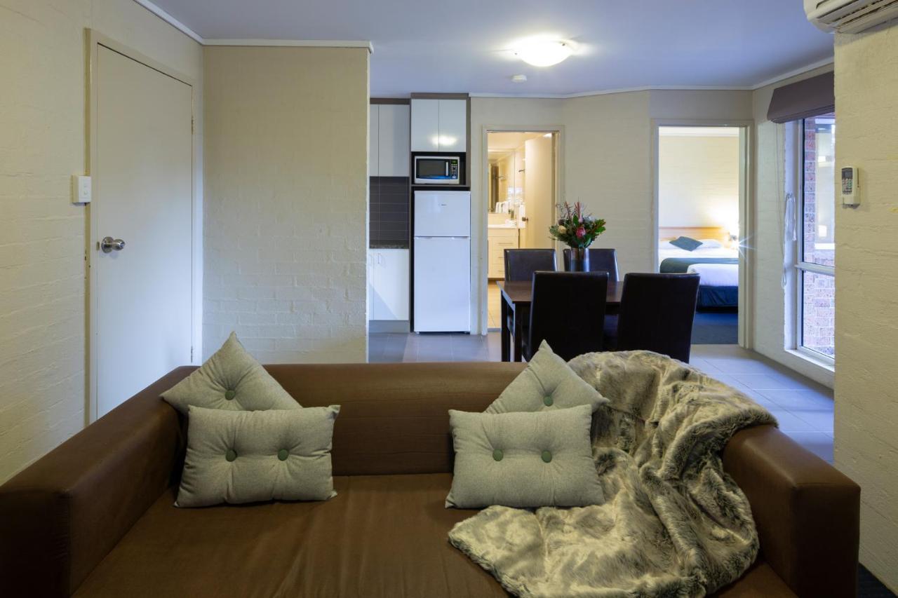 Ibis Styles Canberra Camberra Exterior foto